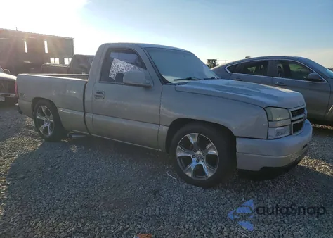2004 Chevrolet Silverado K1500 из США, поврежденный, VIN 1GCEK14T54Z165408